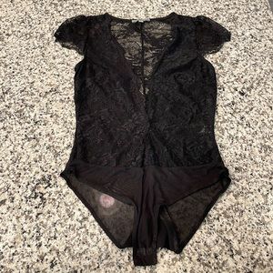 Black Lace Bodysuit (M)